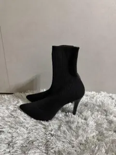ダイアナ ニットショートブーツ ブラック ヒールあり