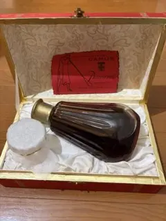 CAMUS Baccarat カミュ バカラ コニャック 古酒 箱付 未開栓のサムネイル