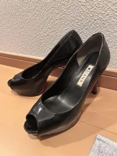 DIANA ブラック オープントゥ ハイヒール