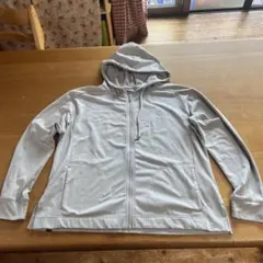PUMA フルジップ フード付きパーカー Lサイズ グレー
