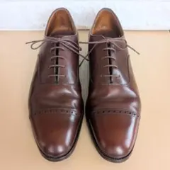 Berwick1707/ボックスカーフ パンチドキャップトゥ ダービー Berwick1707/ボックスカーフ パンチドキャップトゥ ダービー - メルカリ