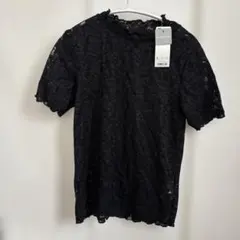 GU レースフリルネックT 半袖