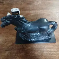 中身なし　七冠馬シンボリルドルフの陶器製置物