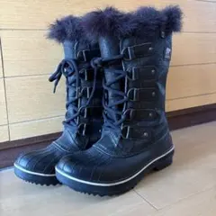 SOREL 防水ファー付きウィンターブーツ（実際のサイズ小さめです