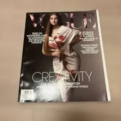 VOGUE 3月号 Gigi Hadid表紙