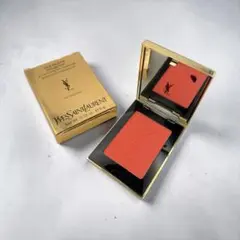 イヴ・サンローラン　フェイスパレット コレクター チーク【新品】のサムネイル