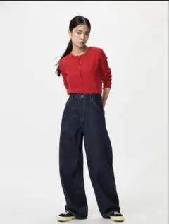 UNIQLO ユニクロ バギーカーブジーンズ　25サイズ　丈短め