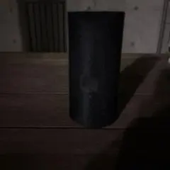黒 円筒形 スピーカー ハンドル付き