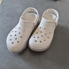 CROCS クロックス スーパー ベイ クロッグ 23cm W7 ホワイト 厚底