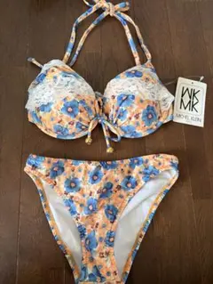 Item thumbnail for item dc314a42-7a5e-4fd4-8ef6-7e07fb2b0953