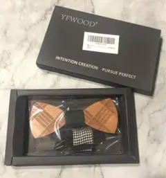 【新品】YFWOOD 蝶ネクタイ　ボウタイ　木製　　彫刻