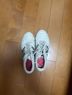 New Balance 442