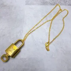 美品 LOUIS VUITTON カデナ 南京錠 社外新品シルバー喜平ネックレス