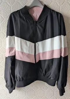 ブラック・ピンク配色リバーシブルジャンパー