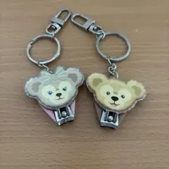 上海香港ディズニーランドダッフィーシェリーメイ爪切りキーホルダー