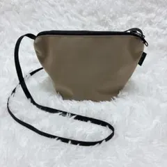 エルベシャプリエ 2885N 舟型ショルダー S グレージュ - メルカリ