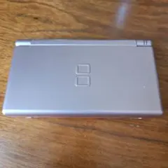 ニンテンドーDS Lite 本体 メタリックロゼ　ピンク