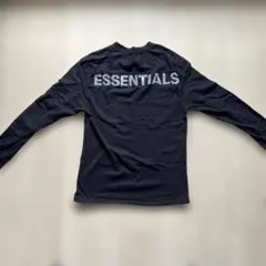 ESSENTIALS 黒 Mサイズ ロンTシャツ