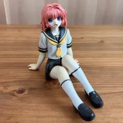 おねがい☆ツインズ 宮藤深衣奈 フィギュア 座りポーズ 制服　完成品 おねがい☆ツインズ 宮藤深衣奈 フィギュア 座りポーズ 制服