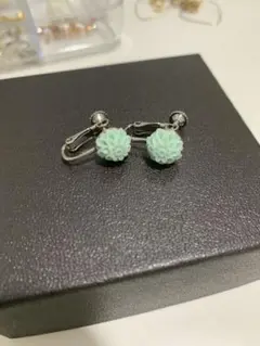 Item thumbnail for item f5884254-28bc-450f-9a6a-9a39a47eed90