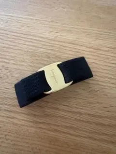 フェラガモ　バレッタのサムネイル