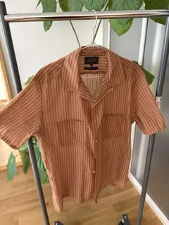 (美品)BEAMS PLUS半袖シャツ スOpen Collarトライプ 日本製のサムネイル
