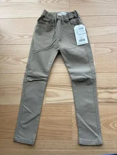 新品未使用　110cm 長ズボン