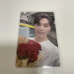 spill the feels yzy 中華 一直娯 上海 ディノ トレカ