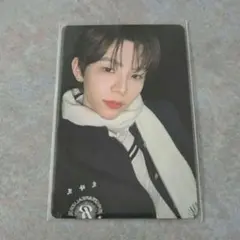 Item thumbnail for item 7386c41c-28dc-4326-95ec-ed8cc5444aee