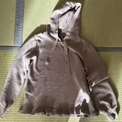 ☆Rene美品☆フード付きベージュスウェット 36サイズ