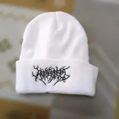 ホワイト ニット帽 ビーニー 刺繍入り