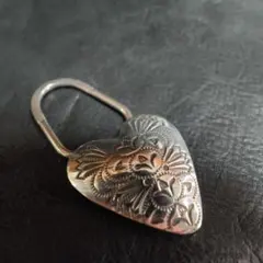 Item thumbnail for item bce8ec47-dc01-48ae-9e50-12124fb14d8e