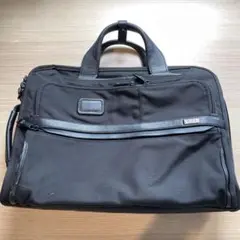 TUMI ブラック ビジネスバッグ