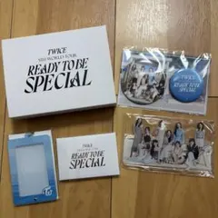 TWICE ライブ特典　缶バッジ等