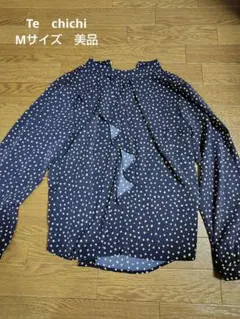 ネイビー ドット柄 フリルブラウス 長袖　テチチのサムネイル