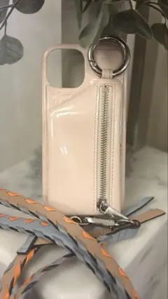 ajew ピンク iPhoneケース ジッパー付き　ajewストラップ付き