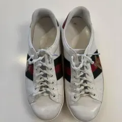 グッチ GUCCIスニーカー エンブロイダリー ビー ローカット ホワイトのサムネイル