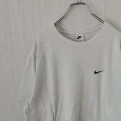 NIKE　ナイキ　Tシャツ　半袖　ロゴ　スニーカー柄　白