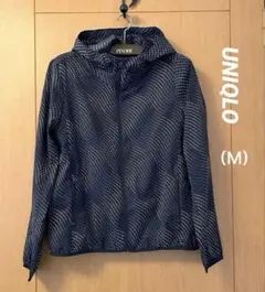 UNIQLO ウィンドブレーカー フード付き 収納袋 波模様 Ｍ（ネイビー系）