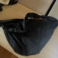 【24H以内発送】ローリーズファーム　ブラックショルダーバッグ