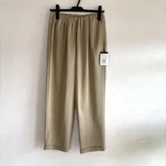 ヤマダヤ　ベージュ パンツ