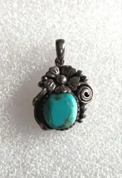 ターコイズ ペンダント　トップのみ