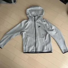 NIKEテックフリース S グレー