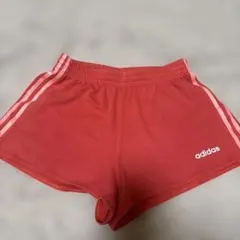adidas 赤ショートパンツ M