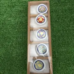 【未使用品】深川製磁 箸置き 紅葉 もみじ 3ペア 計6個 色違い2種 桐箱 未使用品】深川製磁 箸置き 紅葉 もみじ 3ペア 計6個 色違い