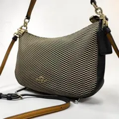 美品　コーチ ショルダーバッグ　2way ジャガード　格子柄　金ロゴ　チャーム