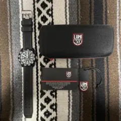 訳あり　LUMINOX 200M クォーツ時計 ブラックのサムネイル