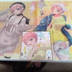 五等分の花嫁、中野一花 クリアファイルと色紙、アクスタと缶バッチセット