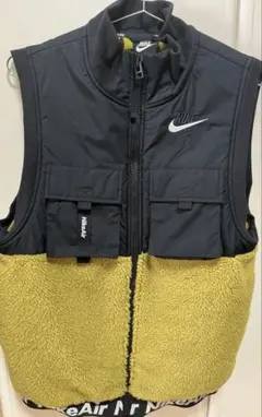 NIKE ナイキ　ボアベスト　黄色　Sサイズ
