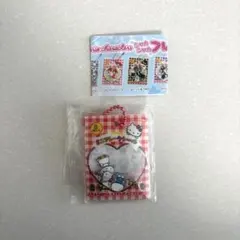 本日発送‼️サンリオ シャカシャカフレークシール風チャーム ハローキティ　ガチャ